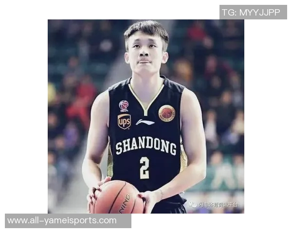 鲁媒评论陈培东逐渐恢复状态鲍威尔表现起伏不定需加强稳定性