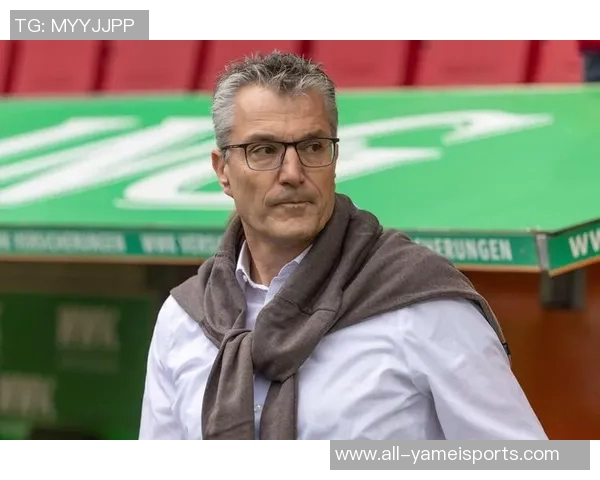 赫内斯74岁生日庆祝活动隆重举行拜仁官方社媒送上祝福与回忆 赫内斯74岁生日庆祝活动隆重举行拜仁官方社媒送上祝福与回忆